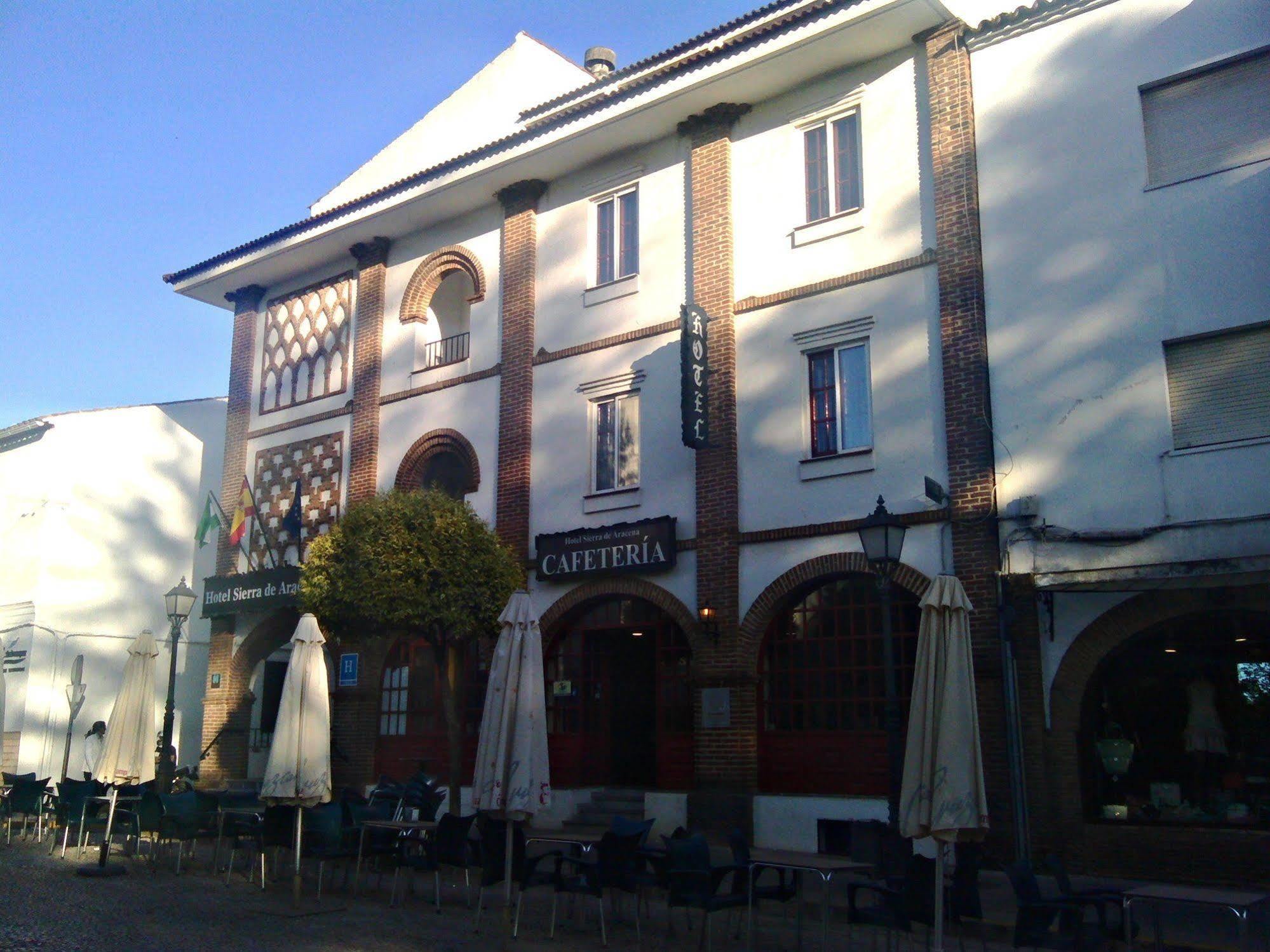 Hotel Sierra De Aracena Exterior foto